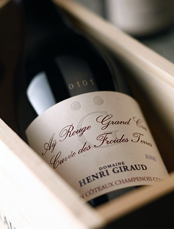 Henri Giraud achieves the delicate hue of the Perpetual Reserve Rosé through the addition of Aÿ Grand Cru Rouge to its perpetual reserve.